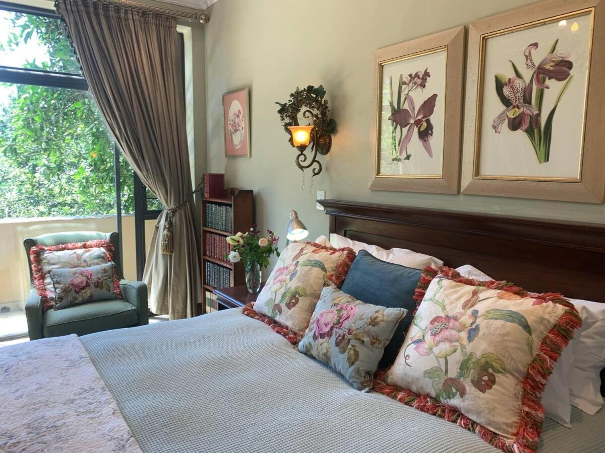 Mountain Rose Guesthouse Louis Trichardt Exteriör bild