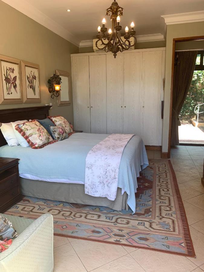 Mountain Rose Guesthouse Louis Trichardt Exteriör bild