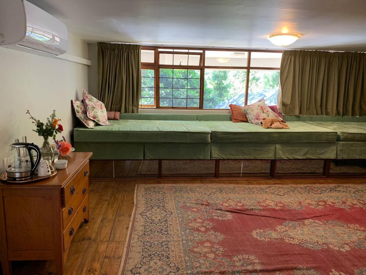 Mountain Rose Guesthouse Louis Trichardt Exteriör bild