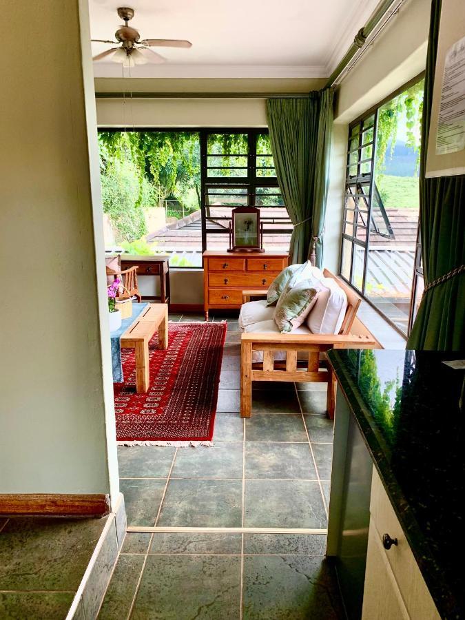 Mountain Rose Guesthouse Louis Trichardt Exteriör bild