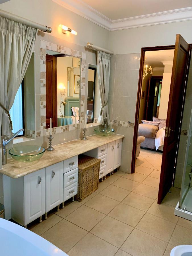 Mountain Rose Guesthouse Louis Trichardt Exteriör bild